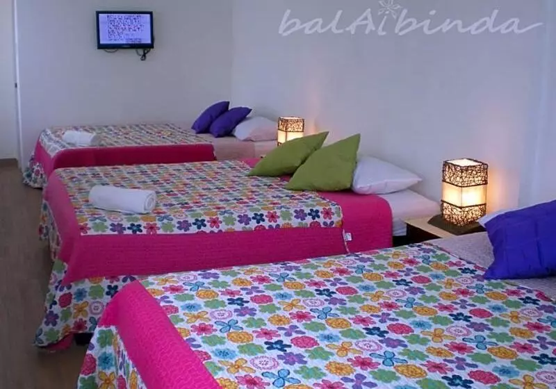 تختخواب و صبحانه Balaibinda Lodge