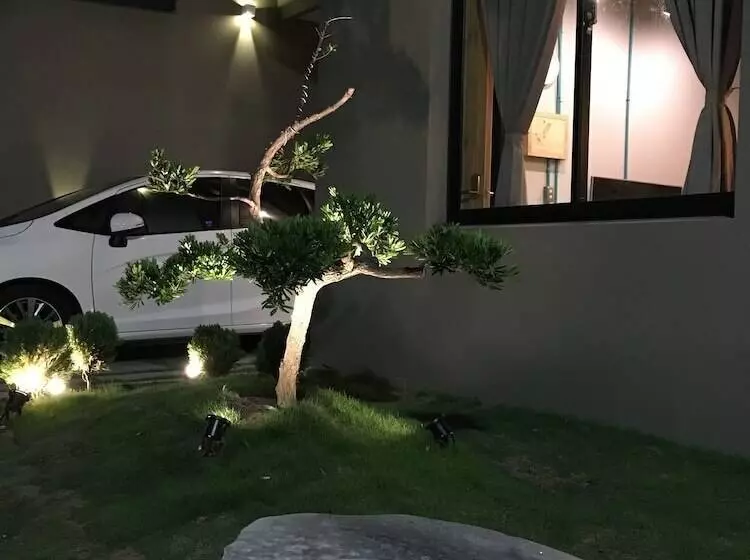 تختخواب و صبحانه Jing Shan