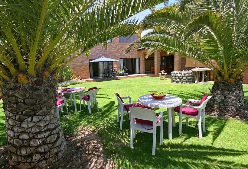 Chala Kigi Self Catering