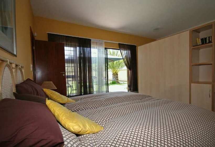 Chala Kigi Self Catering