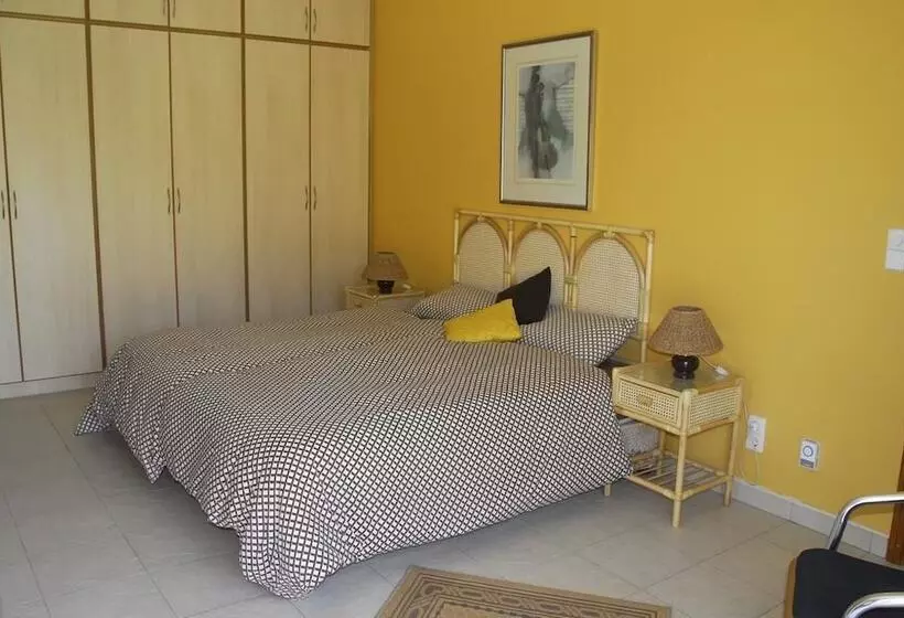 Chala Kigi Self Catering