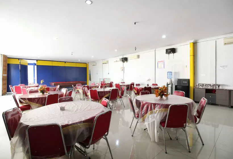 هتل Airy Angso Duo Gatot Subroto 132 Jambi
