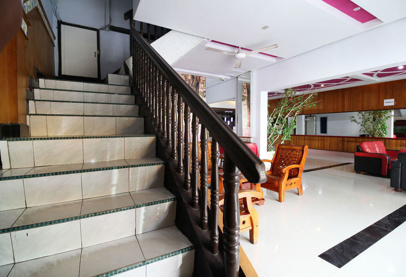 هتل Airy Angso Duo Gatot Subroto 132 Jambi