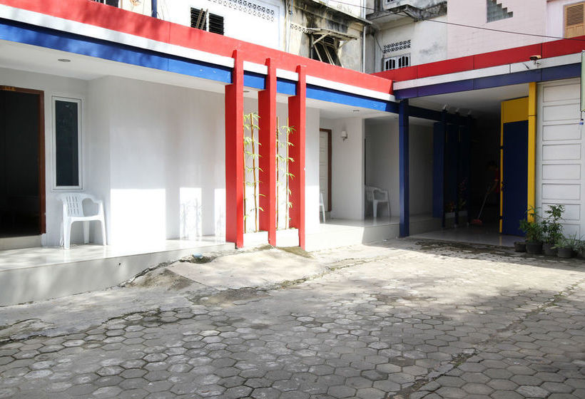 هتل Airy Angso Duo Gatot Subroto 132 Jambi