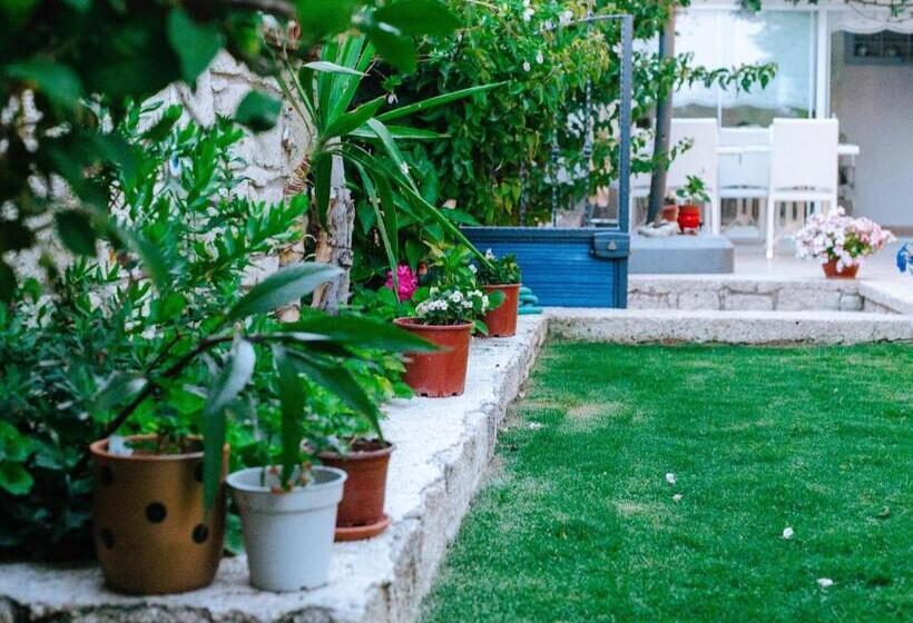 هتل Alanarin Konak Alacati