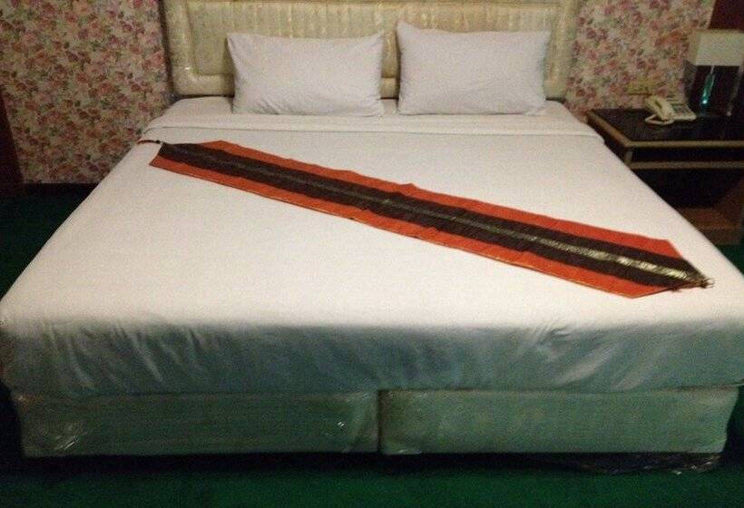 호텔 Chao Phya Grand