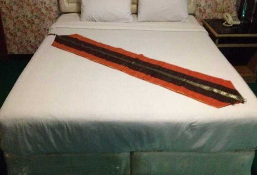 호텔 Chao Phya Grand