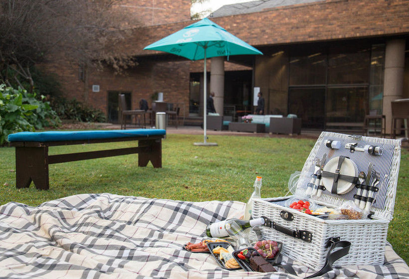 Hotel Fnb Conference Centre And