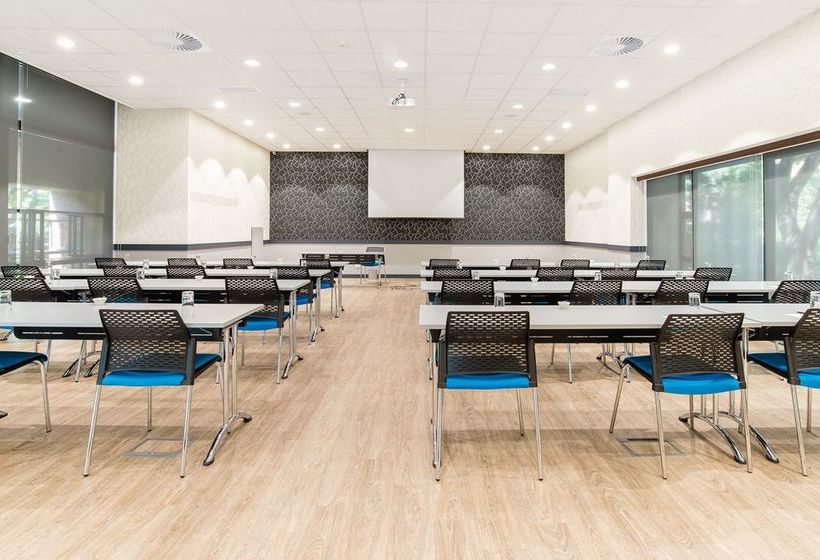 Hotel Fnb Conference Centre And