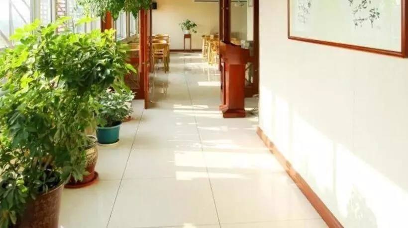 Hotelli Greentree Inn Wuxi Xinwu District Meicun Town Taibo Avenue