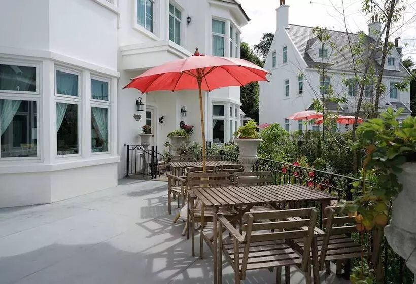 ホテル Hillsborough The English Country House