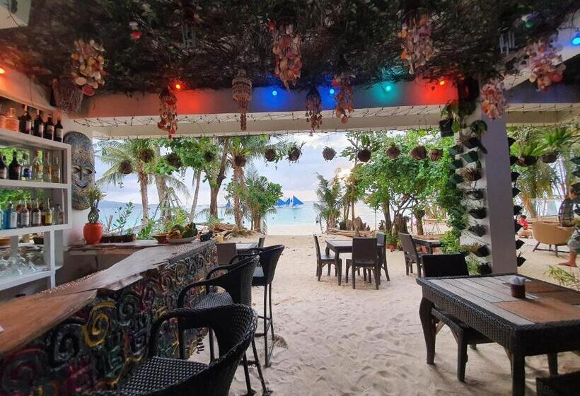 Отель Kaiyana Boracay Beach Resort