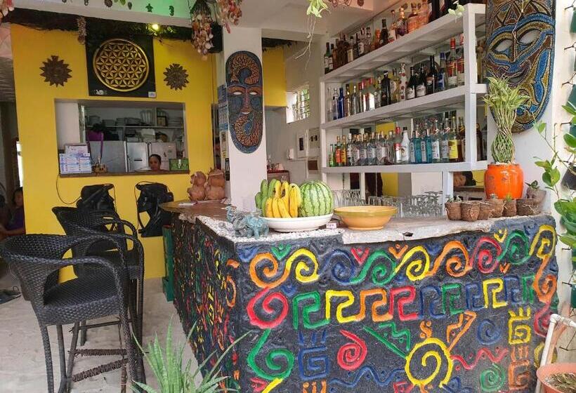 Отель Kaiyana Boracay Beach Resort