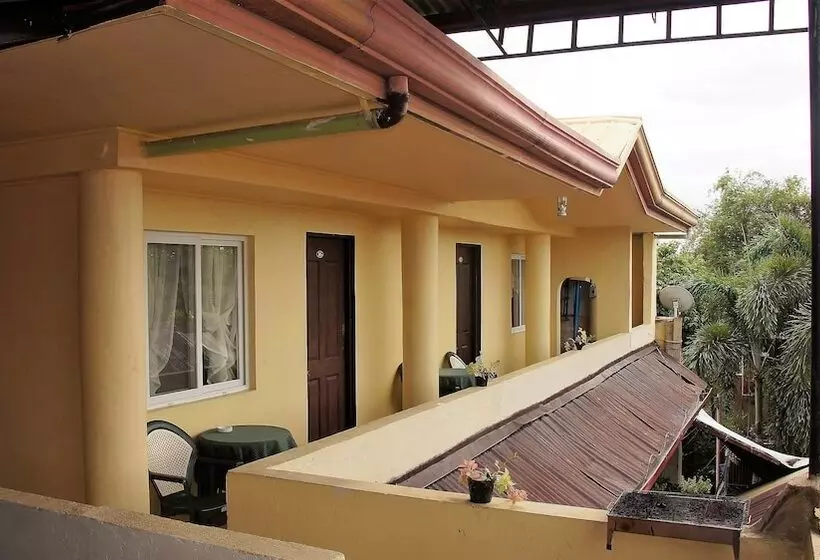 ホテル Mb's Garden Inn