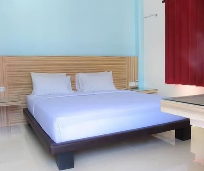 בית מלון כפרי Mira Inn Nagasari