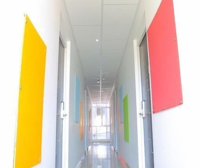 בית מלון כפרי Mira Inn Nagasari