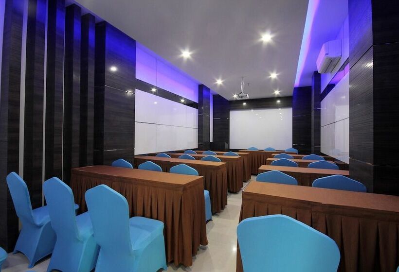 Os Hotel Airport Batam