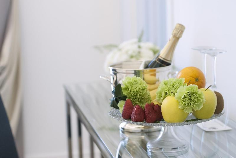 پانسیون Vatican Style