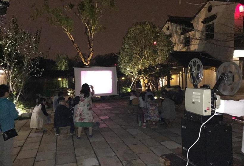 Scholars Hotel Xuntang