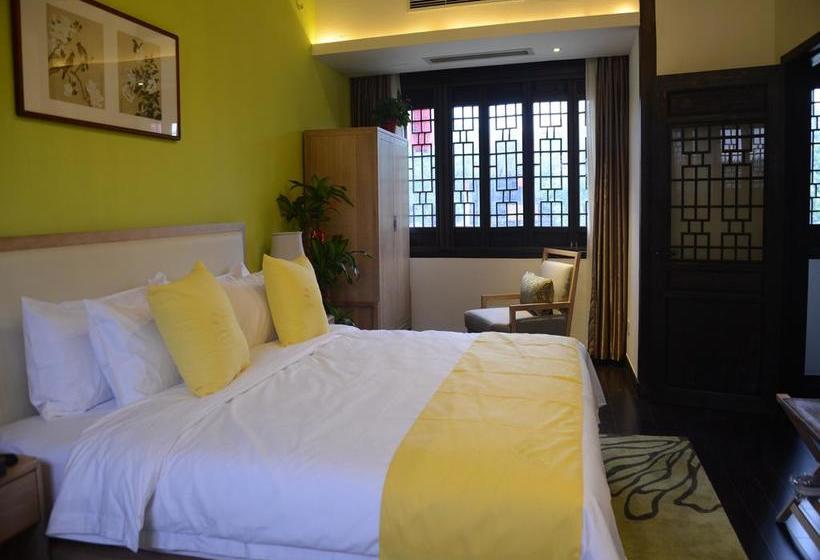 Scholars Hotel Xuntang