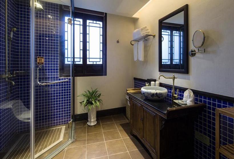 Scholars Hotel Xuntang