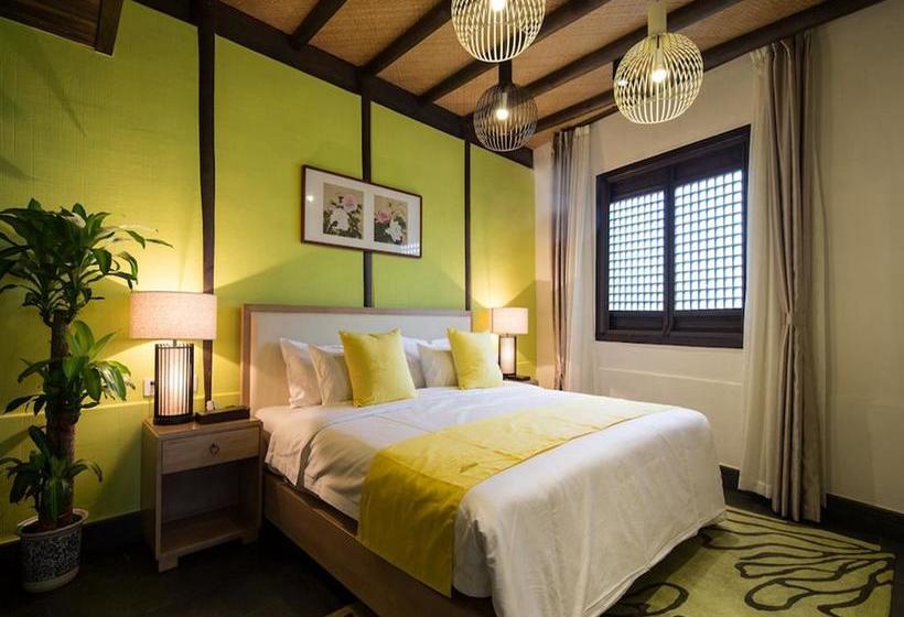 Scholars Hotel Xuntang