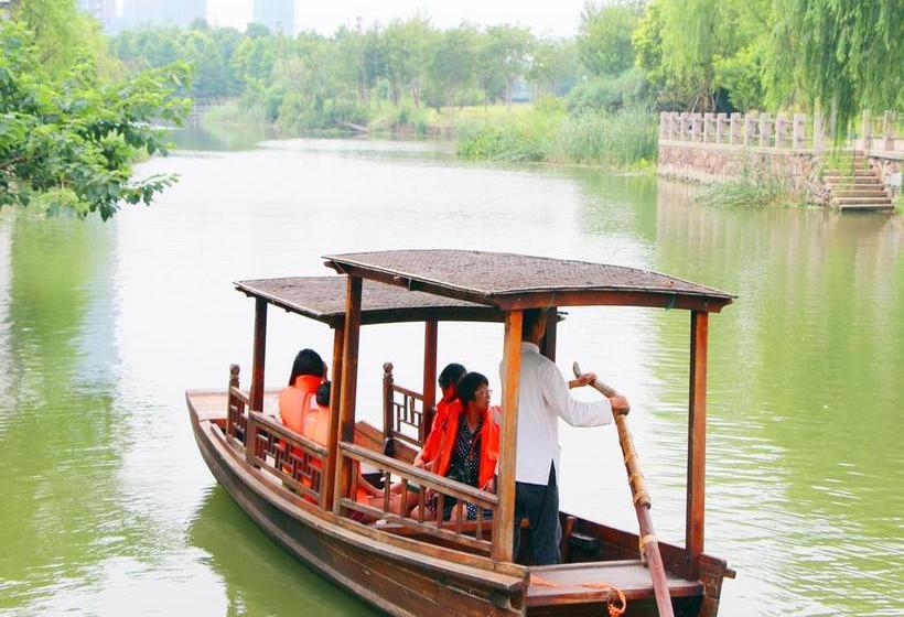 Scholars Hotel Xuntang