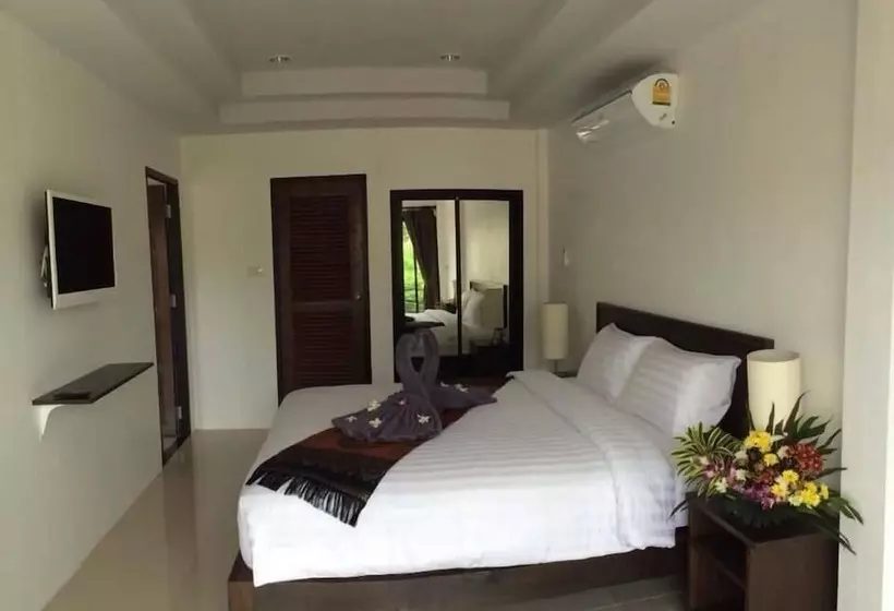 The Seashore Kamala Service Apartment