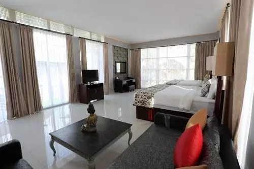 808 Residence
