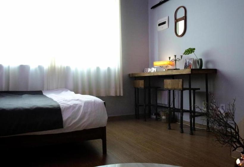 Dongdaemun Modern Studio