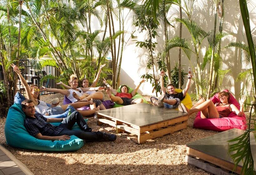 Down Under Hostels On Harriet