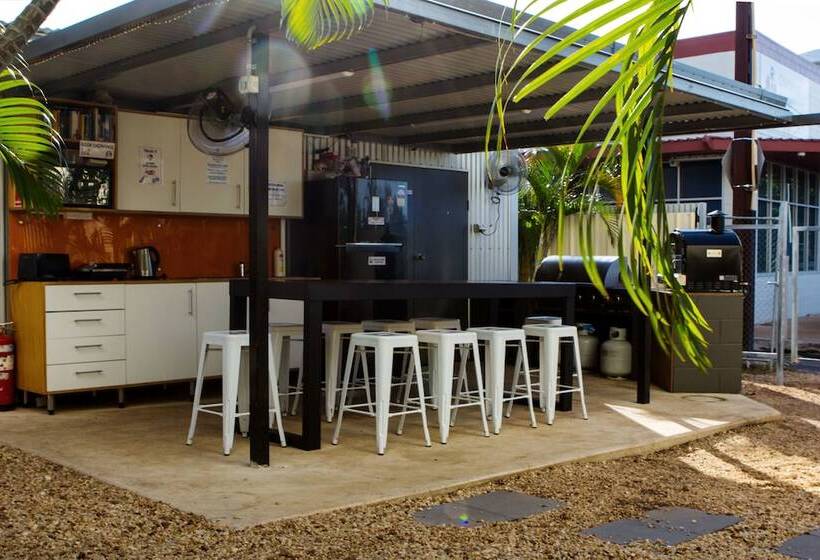 Down Under Hostels On Harriet