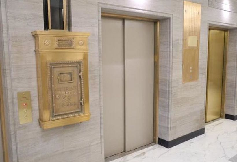 Global Luxury Suites At Bay Village