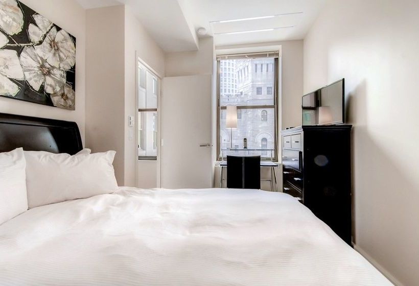 Global Luxury Suites At Bay Village