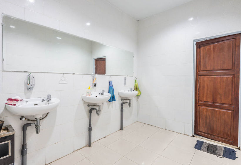 Hotell Airy Singkawang Tengah Salam Diman 129