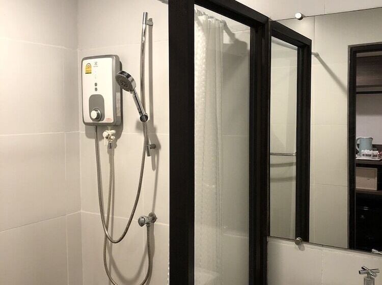 Hotel Baan Talay Thungwualaen