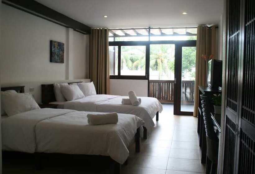 Hotel Baan Talay Thungwualaen