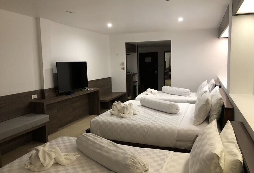 Hotel Baan Talay Thungwualaen