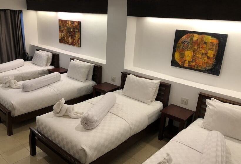 Hotel Baan Talay Thungwualaen