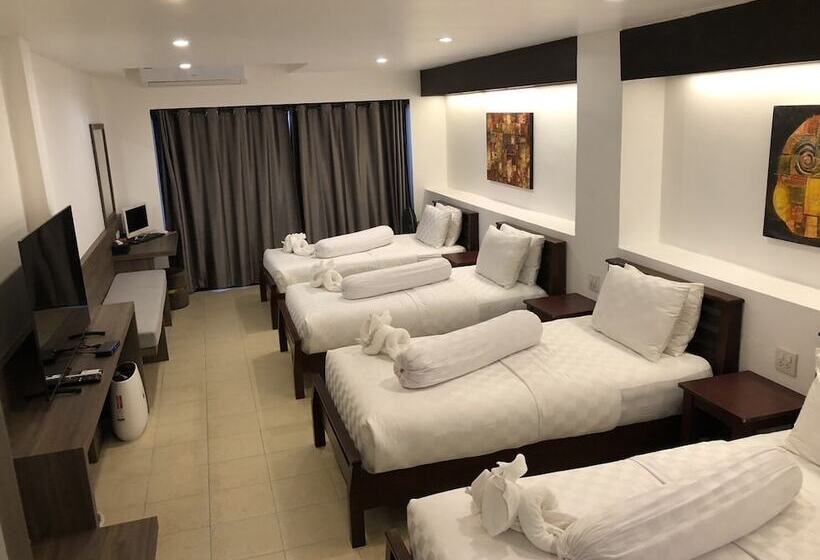 Hotel Baan Talay Thungwualaen