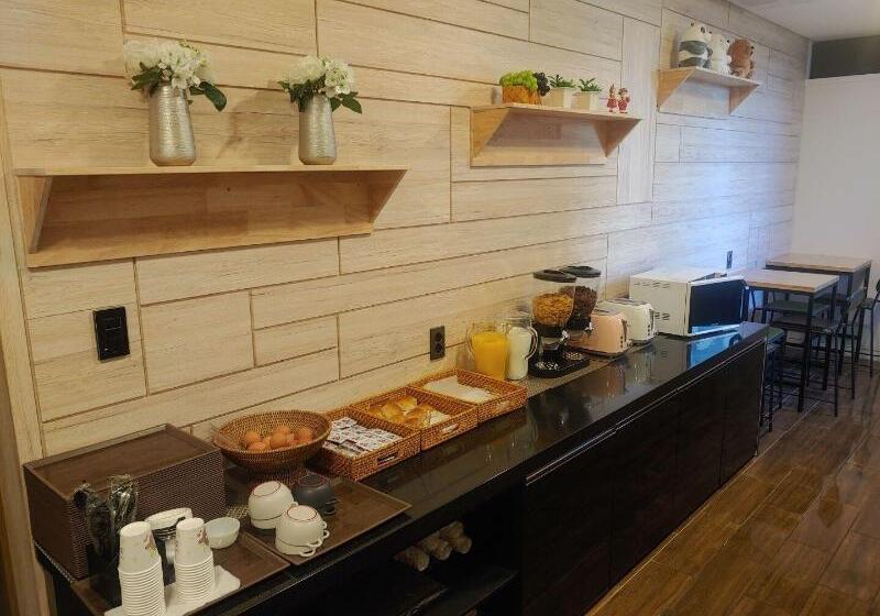 فندق Golden Business