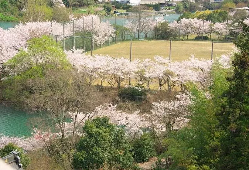 Hotelli Hyper Resort Villa Shionoe