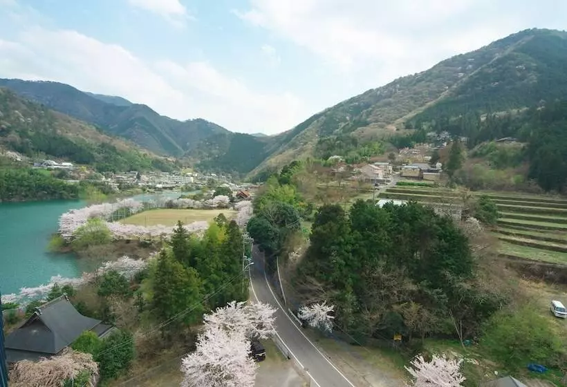 Hotelli Hyper Resort Villa Shionoe