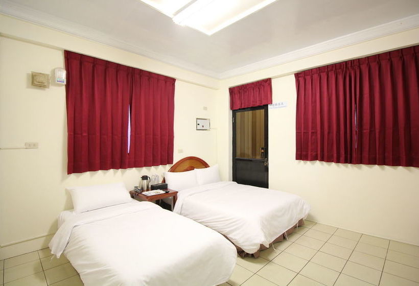 فندق Ipuli Hostel