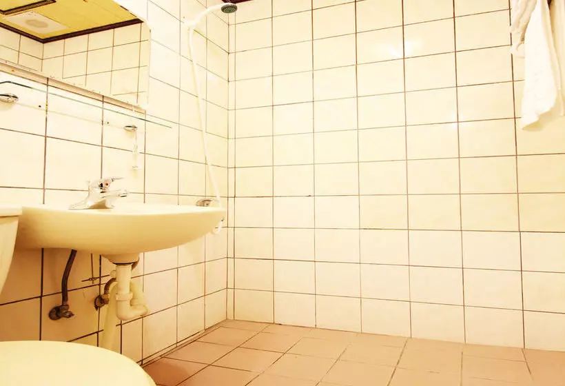 هتل Ipuli Hostel