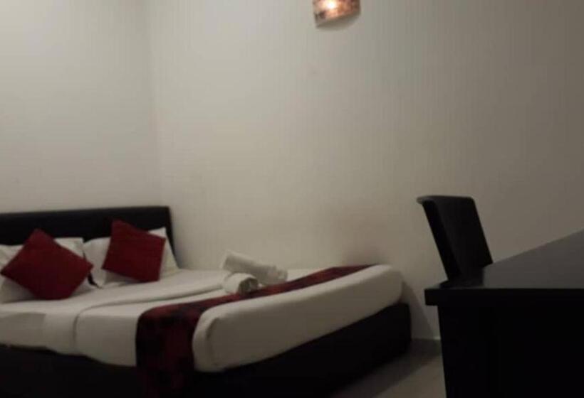 فندق Max Ferringhi