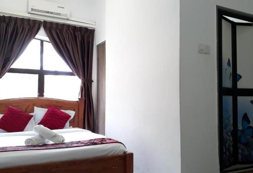 فندق Max Ferringhi