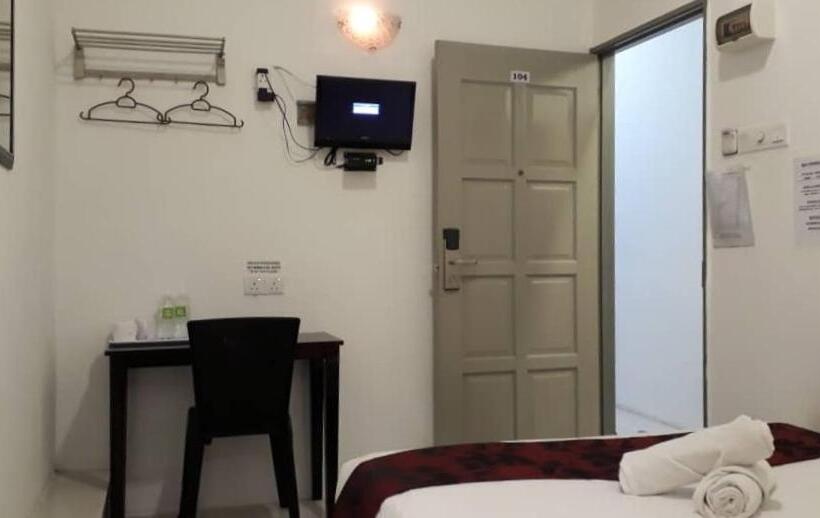 فندق Max Ferringhi