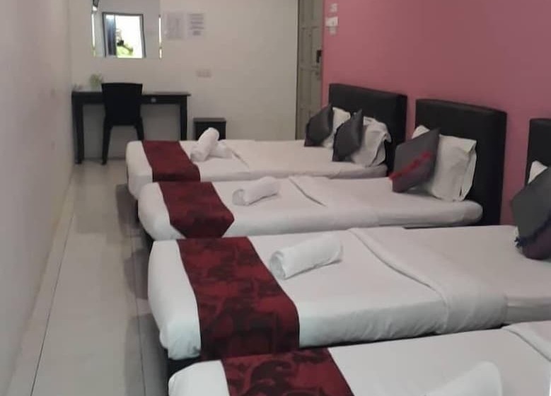 فندق Max Ferringhi