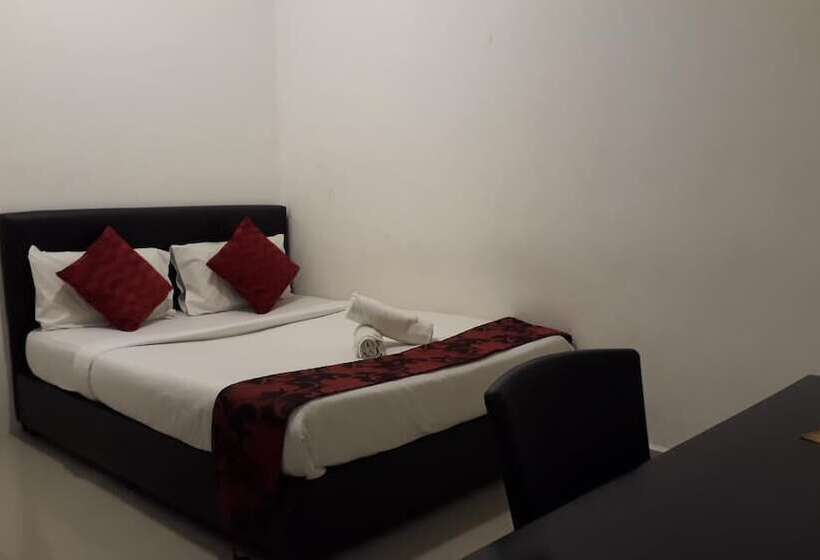 فندق Max Ferringhi